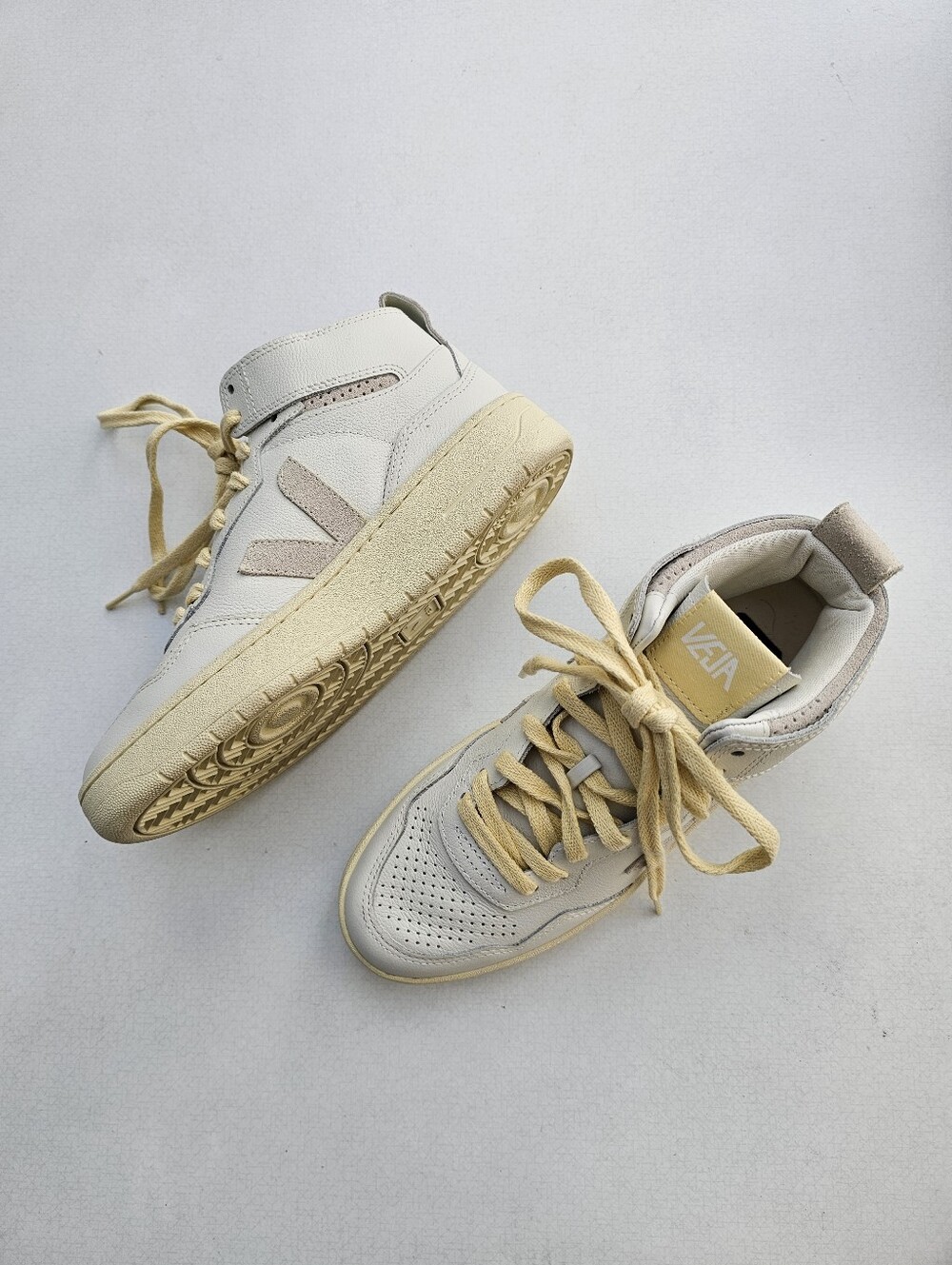 Veja 95 Leather White Natural High Top Sneakers